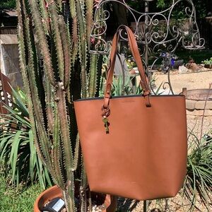 Elegant Tan Leather strap Tote Bag